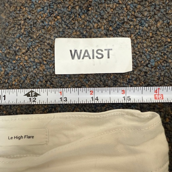 FRAME Denim -Le High Flare Jeans, White,  Women’s Size 32 - Picture 8 of 14